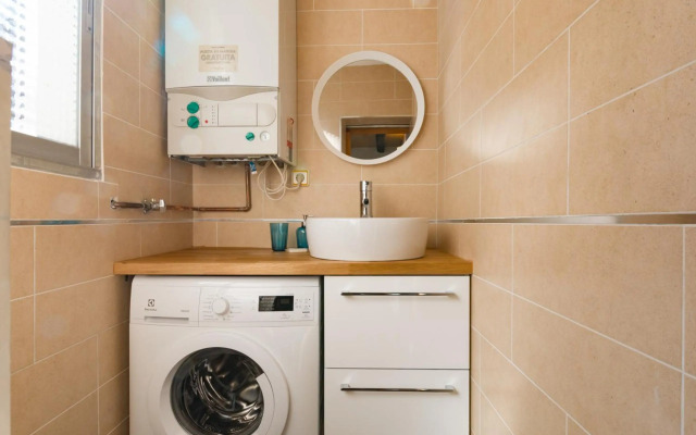 Mit House Prado Iv En Madrid