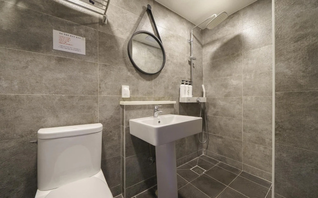 Busan Jaesong-dong Hotel Lrui