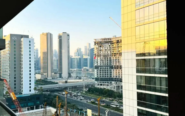 Executive Tower B