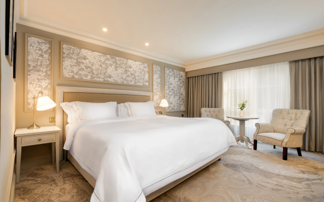 Brooks Hotel