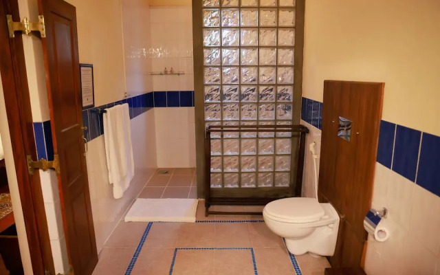 South Point Villa - Whole Villa (Sleeps 6)