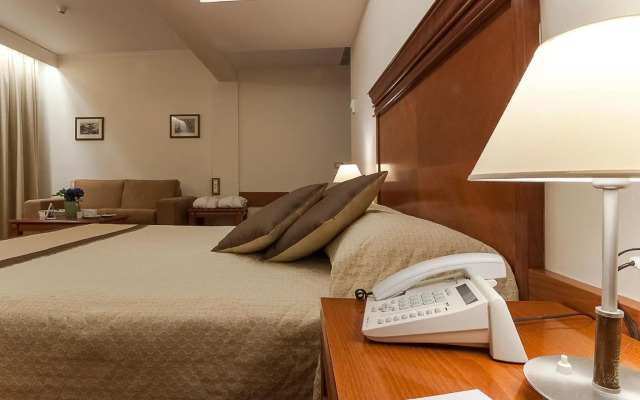 Hotel Ilissos