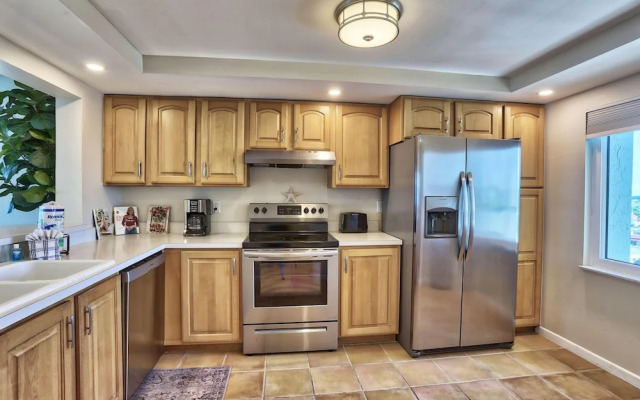 Ocean Sands 1-808