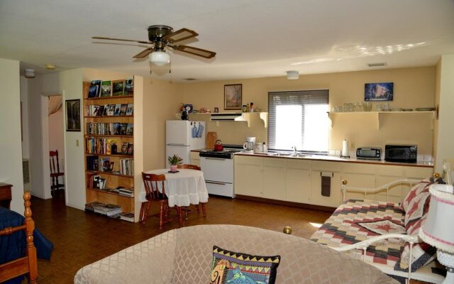 Carriage House at Twelve Oaks