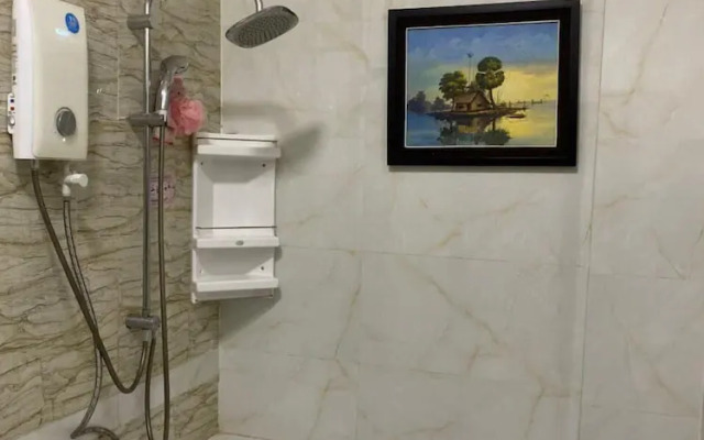 Thada Apartment