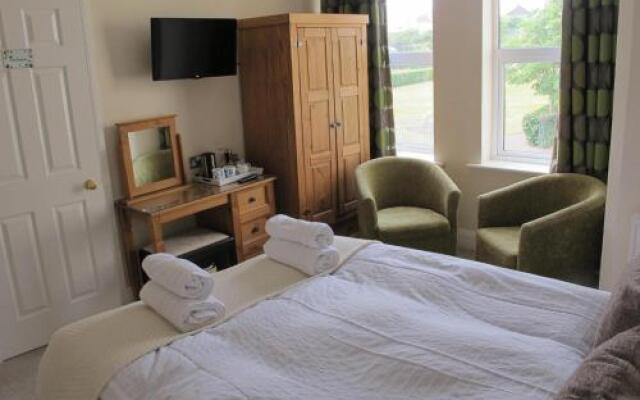 Holmleigh House Bed and Breakfast
