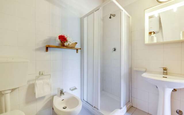 Tuscan Farmhouse in Montescudaio near Sea