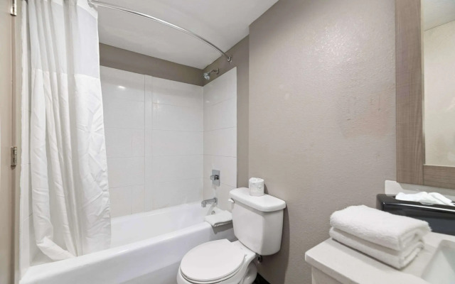 Quality Suites Wildwood - The Villages