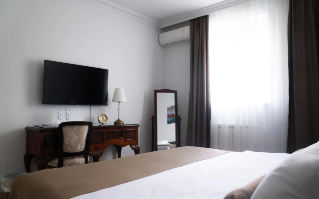 Garni Hotel Helvetia