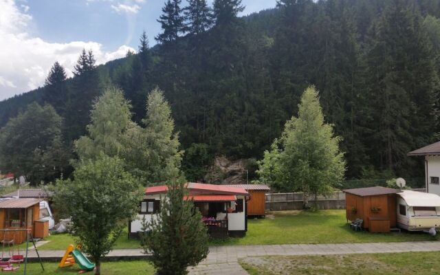 Camping Hotel La Pineta