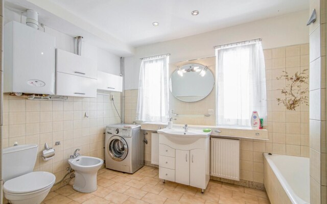 Awesome Apartment in Gdynia With Wifi and 2 Bedrooms