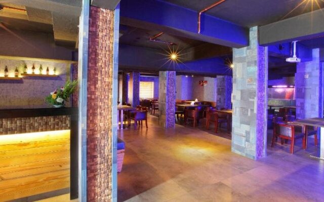 Hotel Park Residency