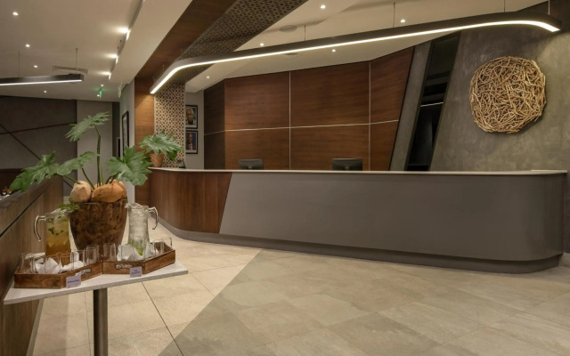Crowne Plaza Dar es Salaam by IHG