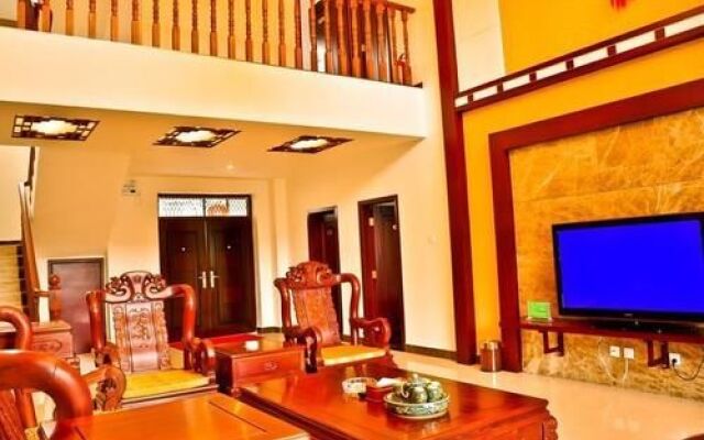 Yifeicui Villa Hotel - Tengchong