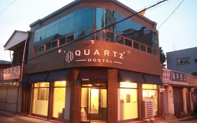 Quartz Hostel