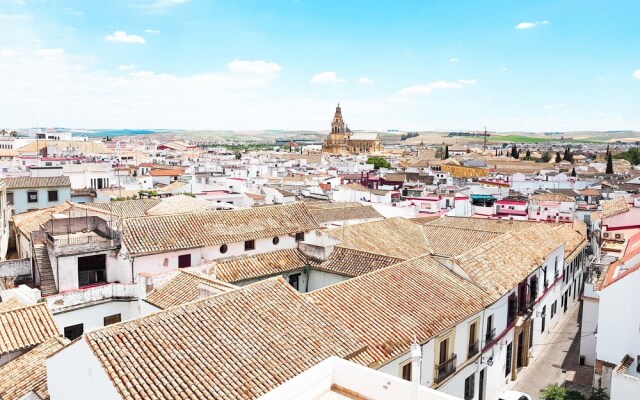 Paseo de La Victoria by JITKey