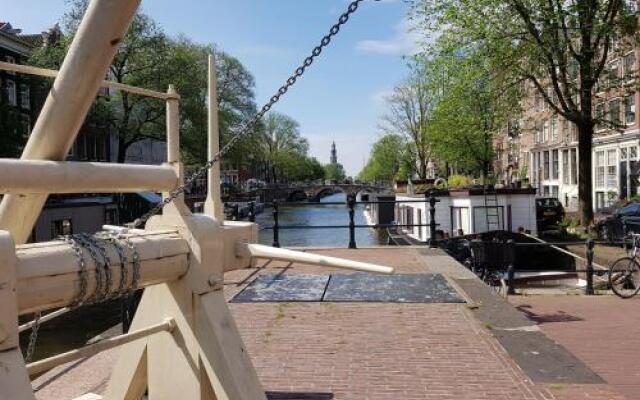 Delightful studio in the Center of Amsterdam