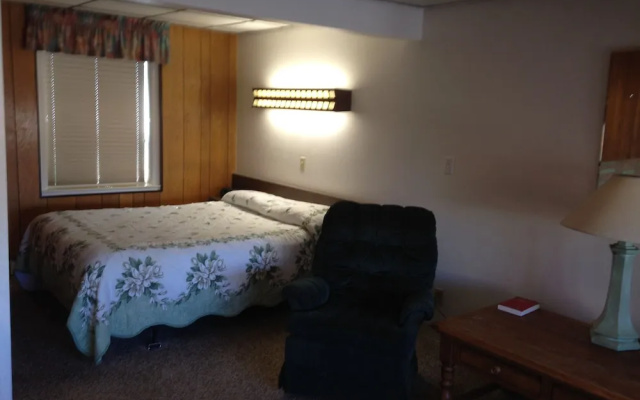 Siesta Motel
