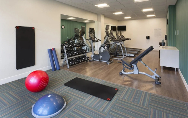 Holiday Inn Express & Suites Seattle South - Tukwila, an IHG Hotel