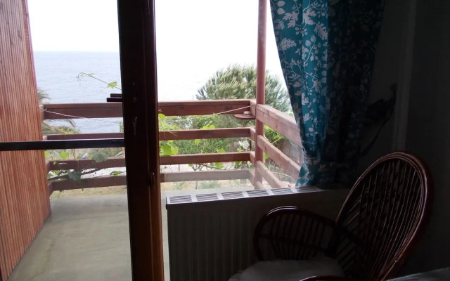 Assos Terrace Hotel