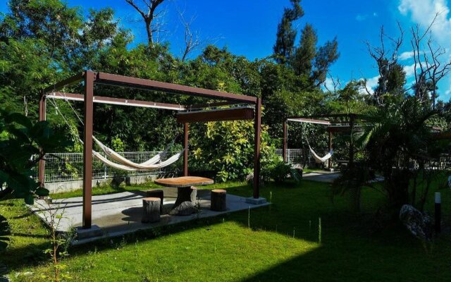 Odysis Onna Resort Hotel