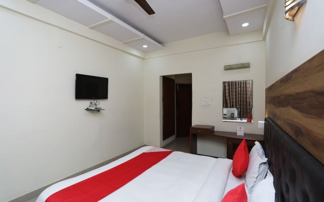 Hotel Kesar Palace by OYO Rooms