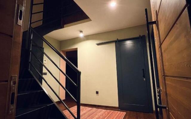 Casa AYAZ - Unique Design Villa in Vineyards and Olive Groves