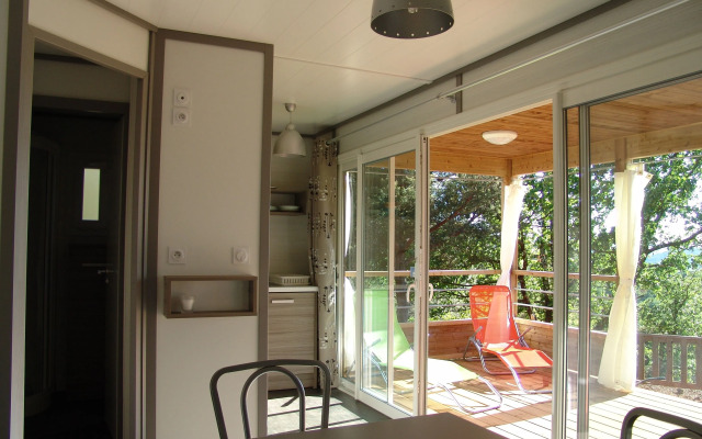 La Colline des Ocres Village de vacances 3 étoiles