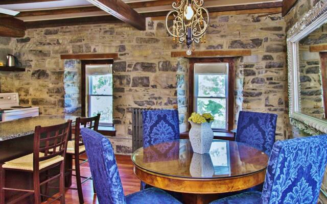 All Suites Whitney Manor