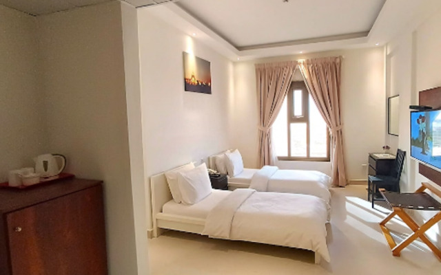 Safari House Hotel