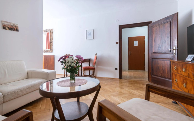 Historic Spirit at Studio under the Prague Castle