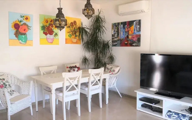 Villa con vistas piscina y relax