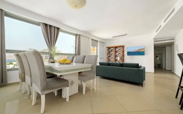 Sea View Beach Penthouse by Sea N' Rent