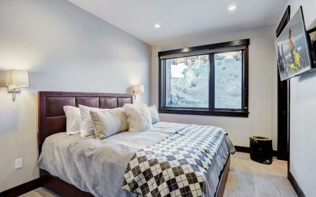 Wintours Leap 4 Bedroom Townhouse by RedAwning