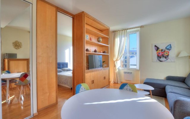 Lumineux Appartement- Carre d'or- Proche mer