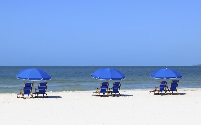 Estero Beach & Tennis 207 C