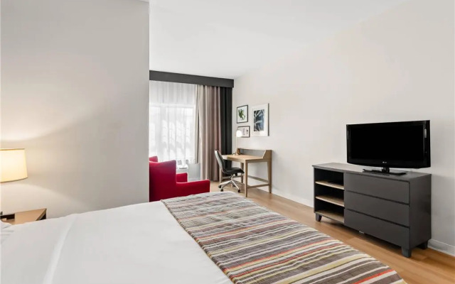 Country Inn & Suites by Radisson, Roanoke, VA