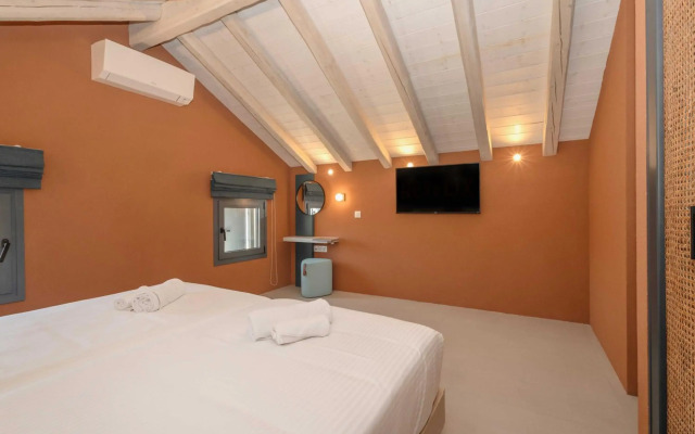 Tessera Villas Collection
