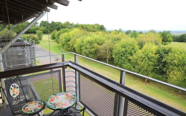 Blunsdon House Hotel