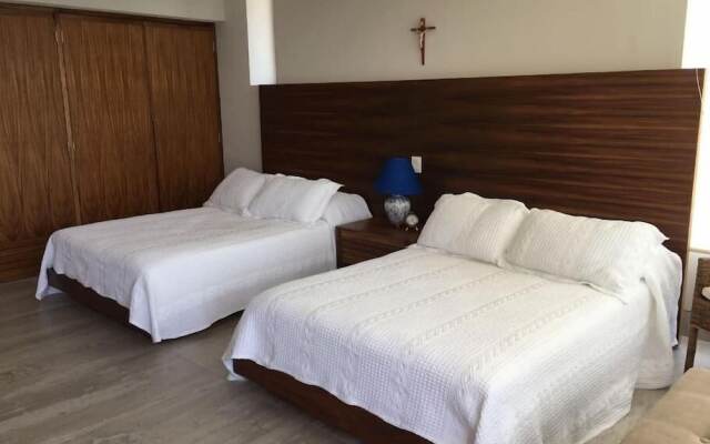 Departamento Peque  by Villas HK28