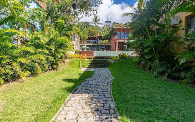 Beachfront House in Arraial Dajuda Vva0490