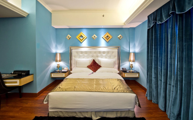 The Royal Pinnacle Hotel