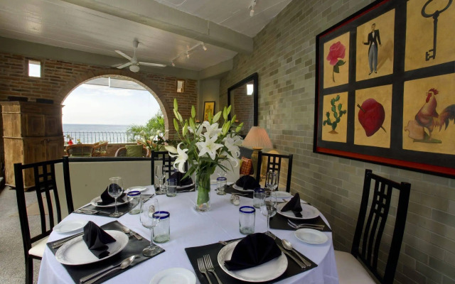 Quinta Maria Cortez Beach Hotel