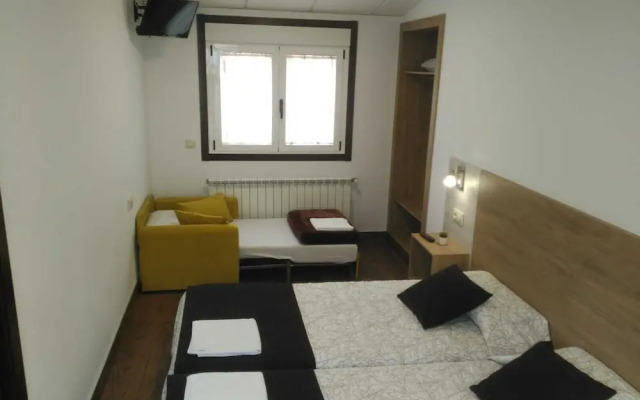 Albergue Boente - Hostel