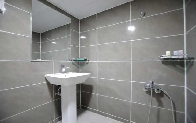 Chungjuho Camping World Glamping