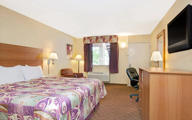 Red Roof Inn Bordentown - McGuire AFB