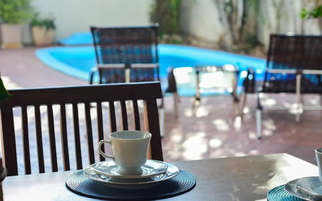 Elegante Casa com Piscina - João Paulo