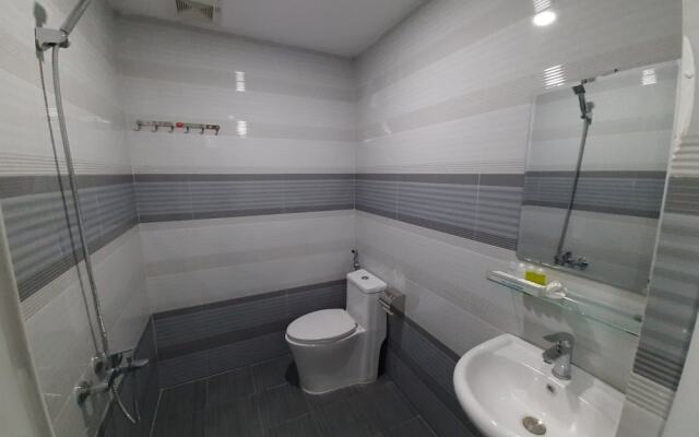 Dinh Huong Hotel
