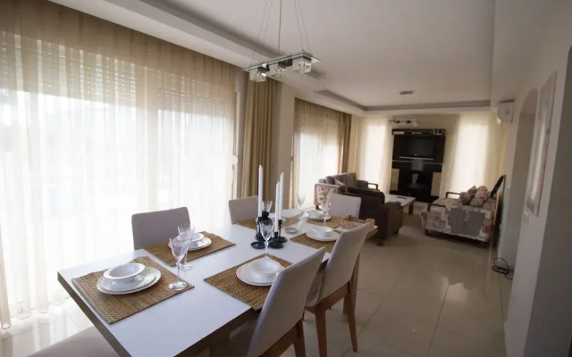 Golf village villa S