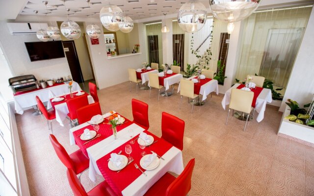 Hotel Allegro